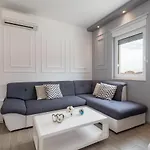Lorena Apartmán