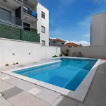 Lorena Apartmán *